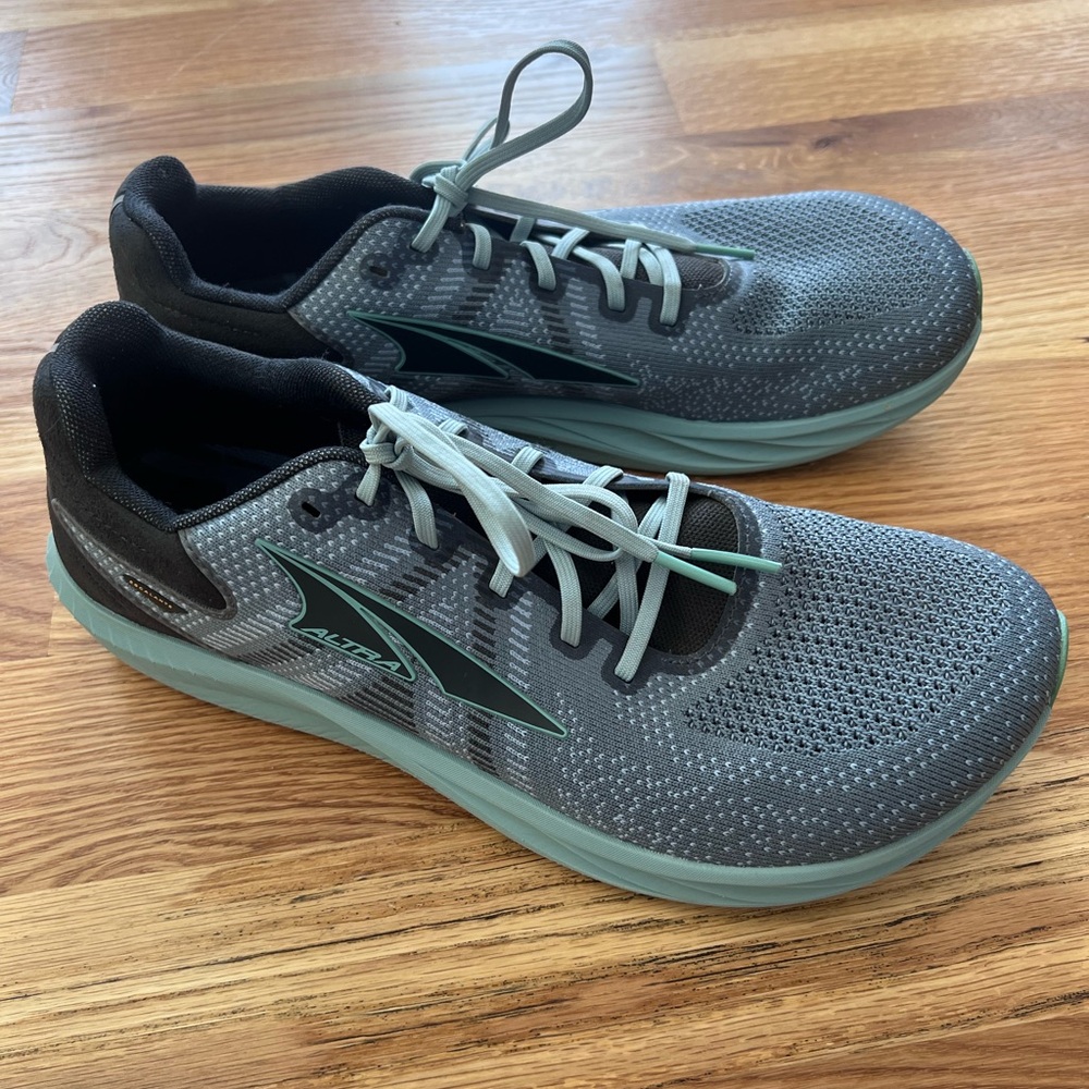 Altra Escalante Smartwool Collab